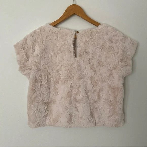 Maeve Faux Fur Top in Cream size Small Statement Luxe Anthropologie - Picture 8 of 15